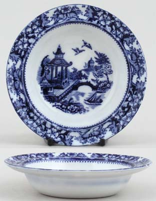 Fruit Saucer with rim c1930s